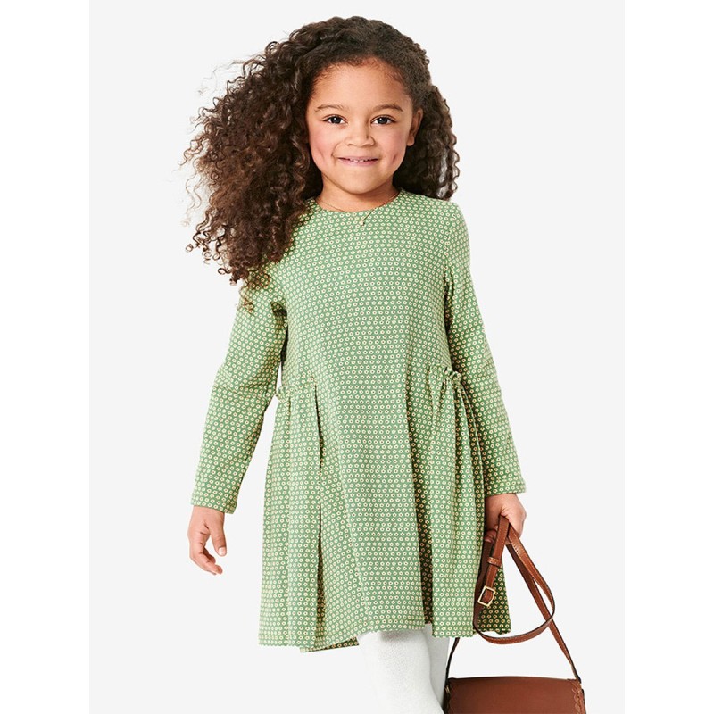 Pattern Dress with a flared...