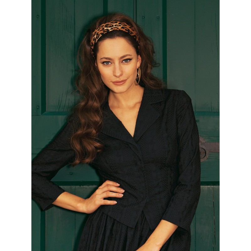 Pattern Jacket of fitted...