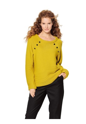 Pattern Straight-cut pullover with raglan sleeves (Burda 2/2020, pattern number 6151 A)