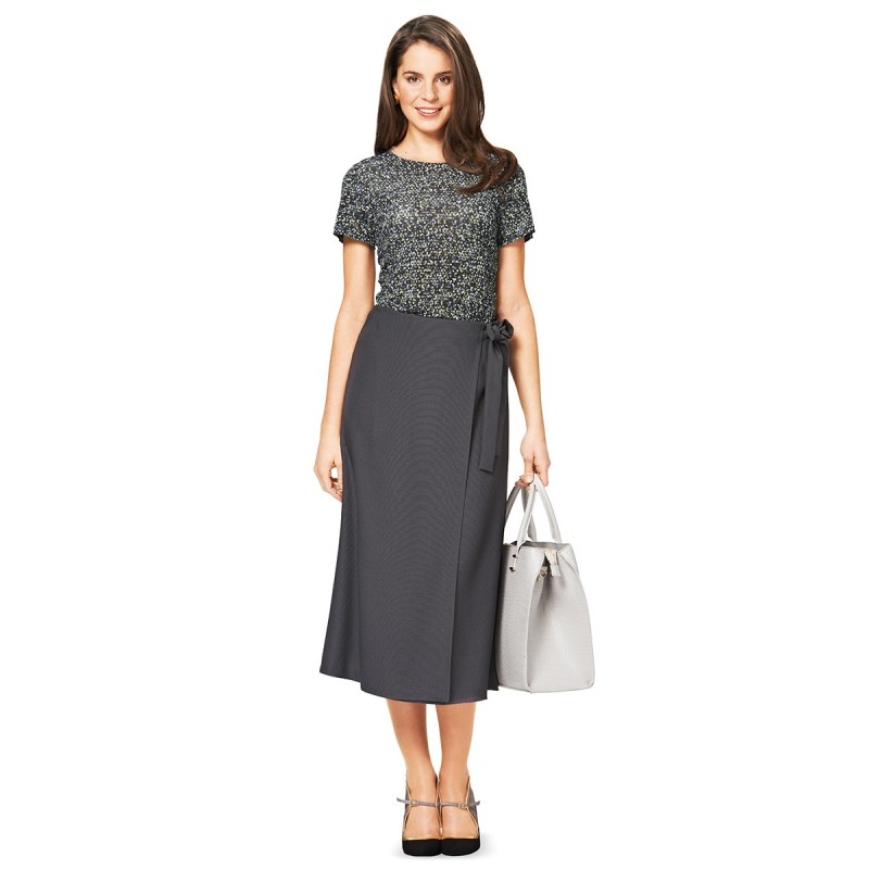Pattern A-line skirt with a...