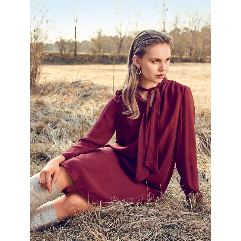 Викрійка Сукня прямого крою...