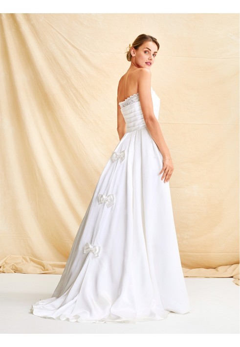 Pattern Wedding dress in the style of Grace Kelly (Burda 3/2019, pattern number 123)