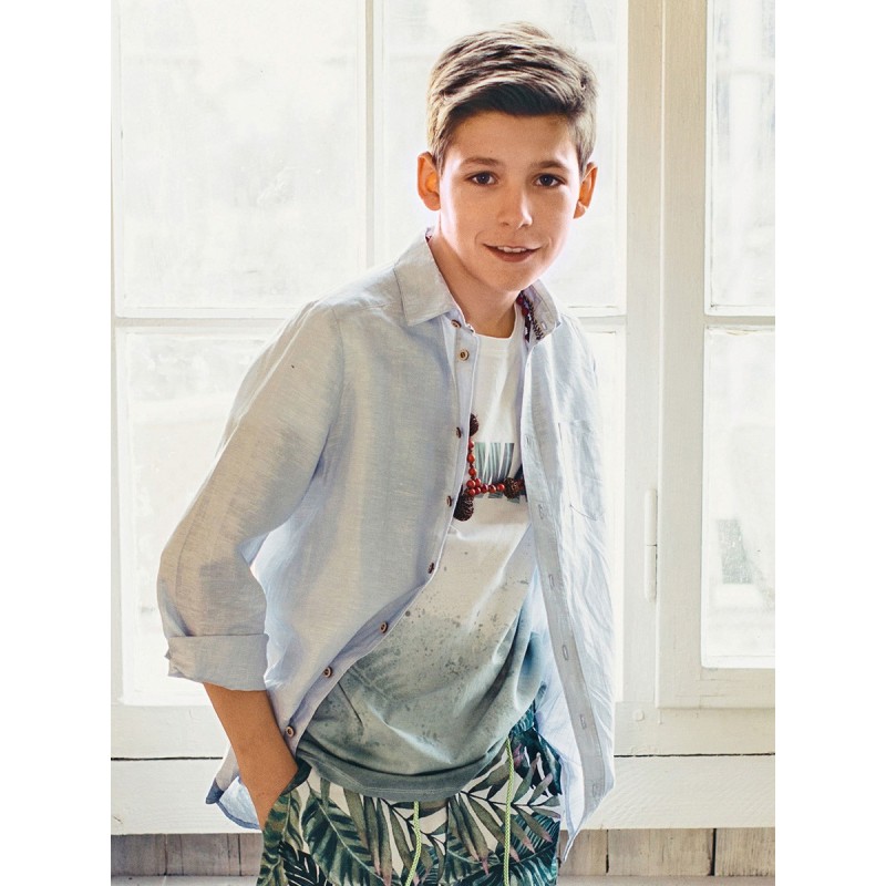 Pattern Classic cut shirt...