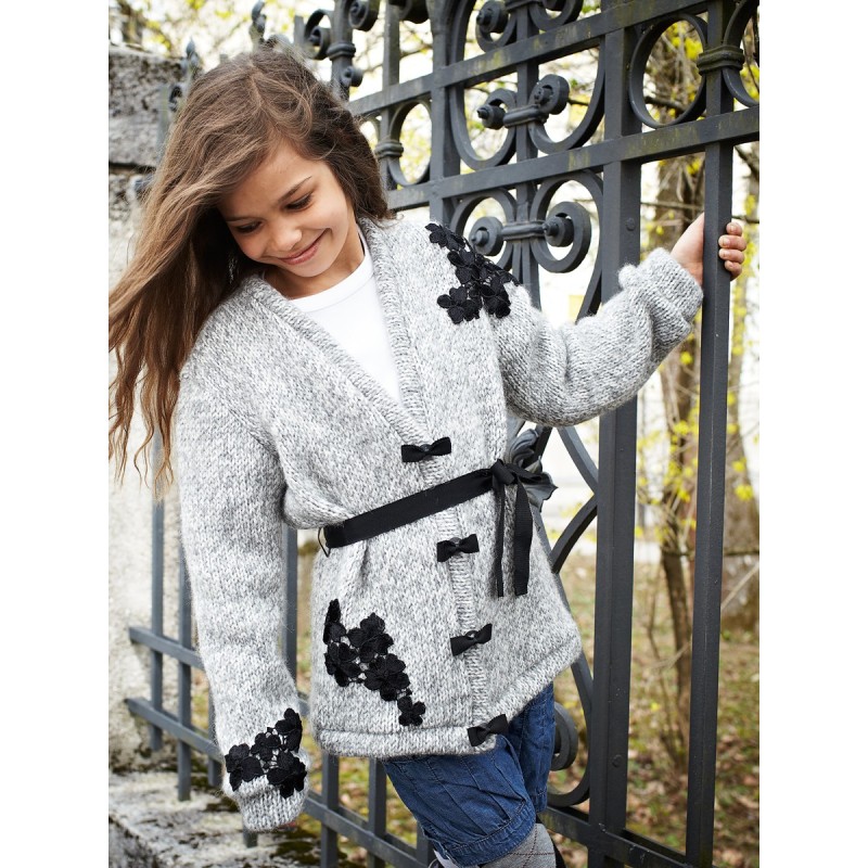 Knitted cardigan pattern...