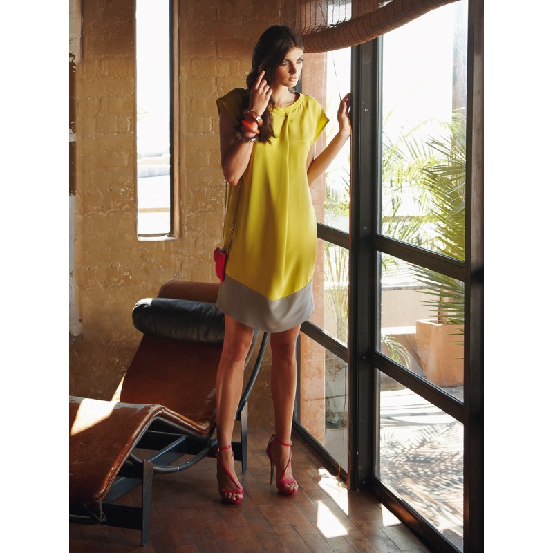 Pattern Straight cut crepe...