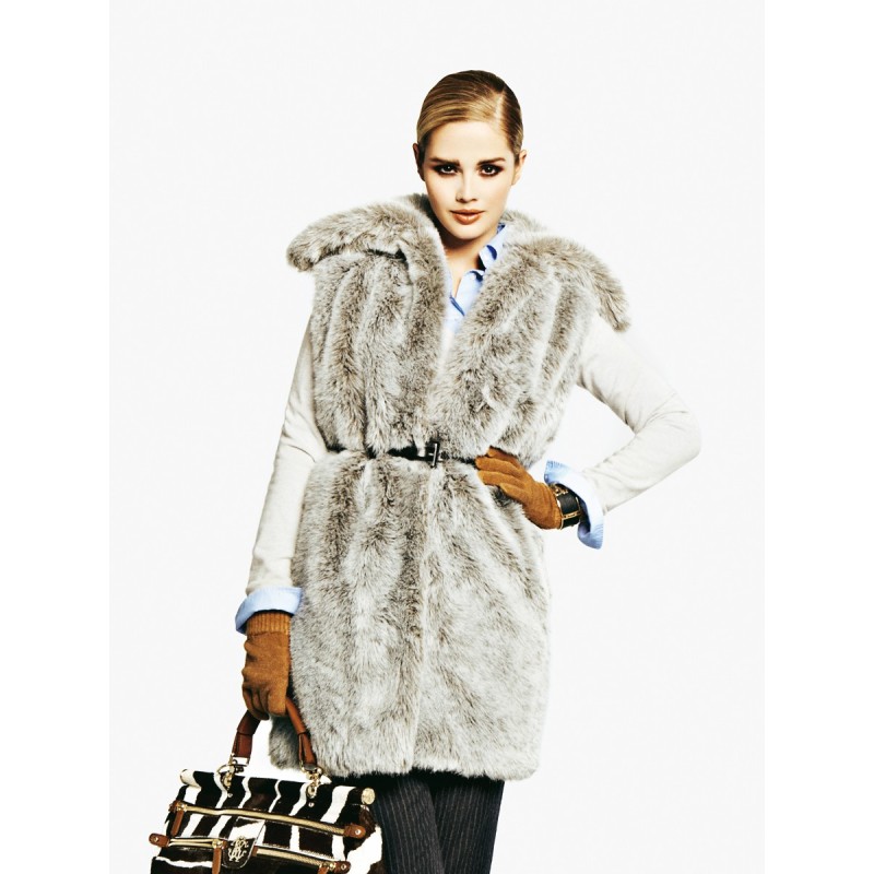 Pattern Fur vest with a...