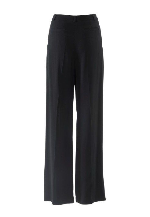 Pattern Marlene linen trousers with arrow pleats (Burda 1/2018, pattern number 6436 A)