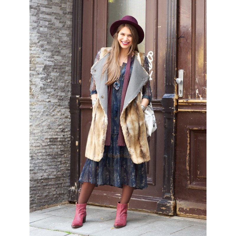 Pattern Long vest made of...