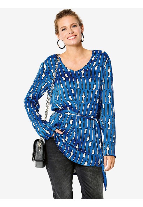 Pattern Tunic of a simple cut with deep necklines (Burda 1/2020, pattern number 6230 A)