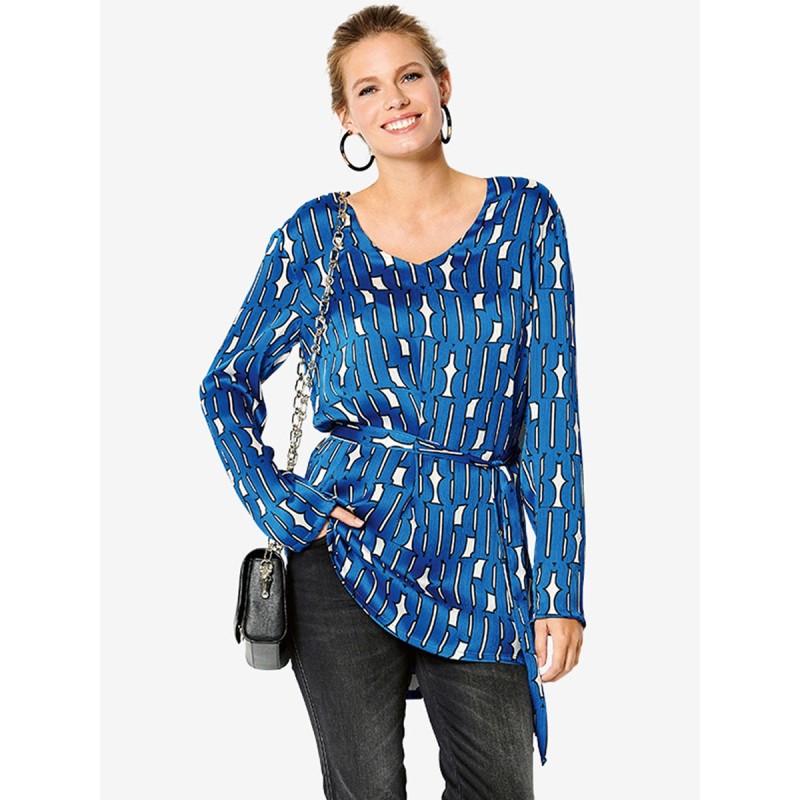 Pattern Tunic of a simple...