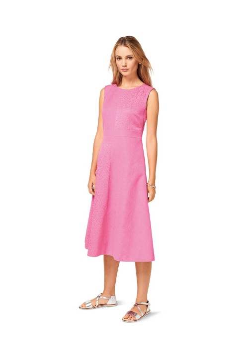 Pattern Dress cut out in color-blocking style (Burda 1/2017, pattern number 6499 B)