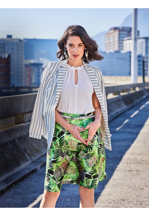 Pattern Skirt with a flared cut on a narrow waist (Burda 6/2019, pattern number 109)