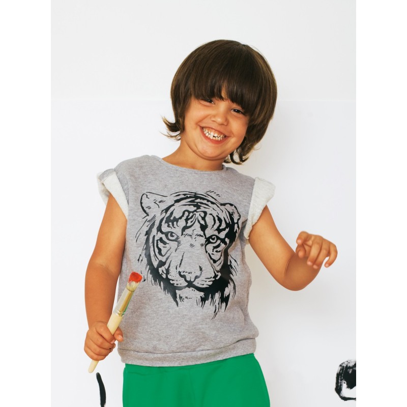 Pattern T-shirt with lapel...