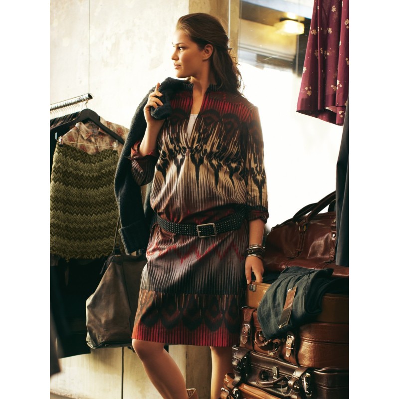 Pattern Dress with polo...