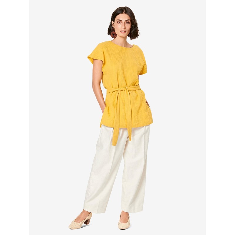 Pattern Tunic of a simple...