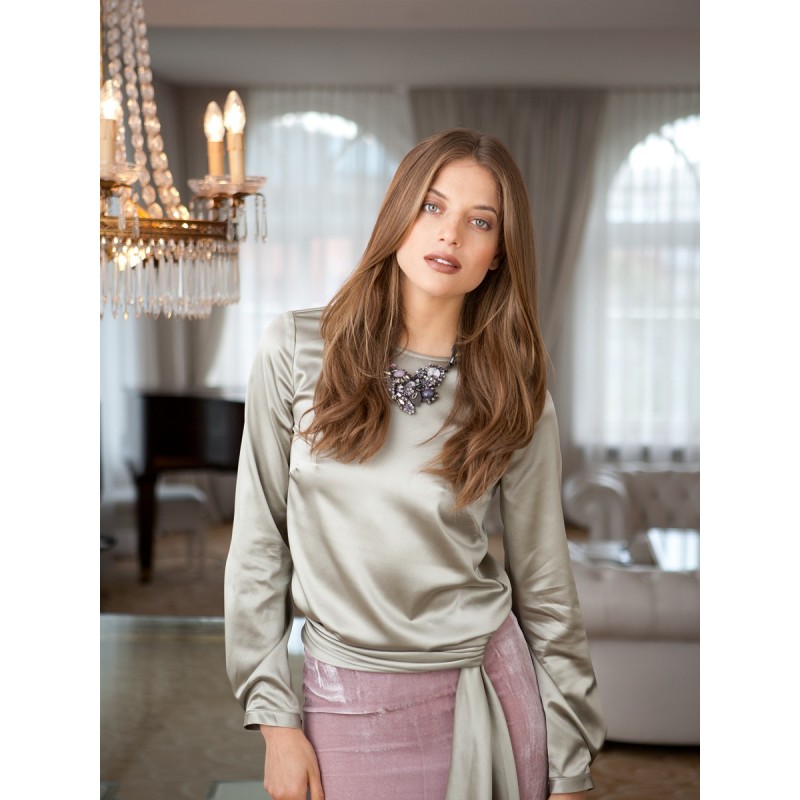 Pattern Blouse of simple...