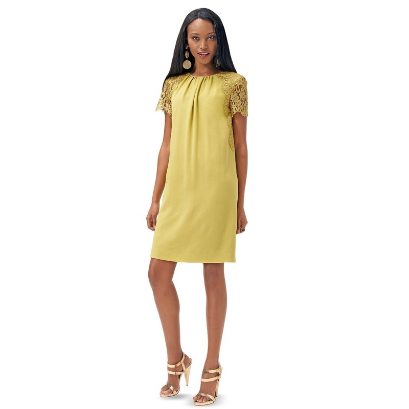 Pattern Straight-cut dress...