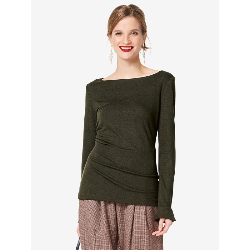 Pattern Narrow-cut pullover...