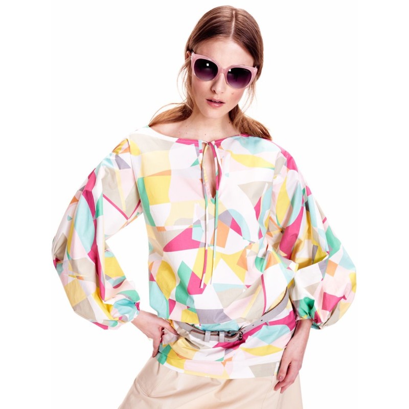 Pattern Blouse with puffy...