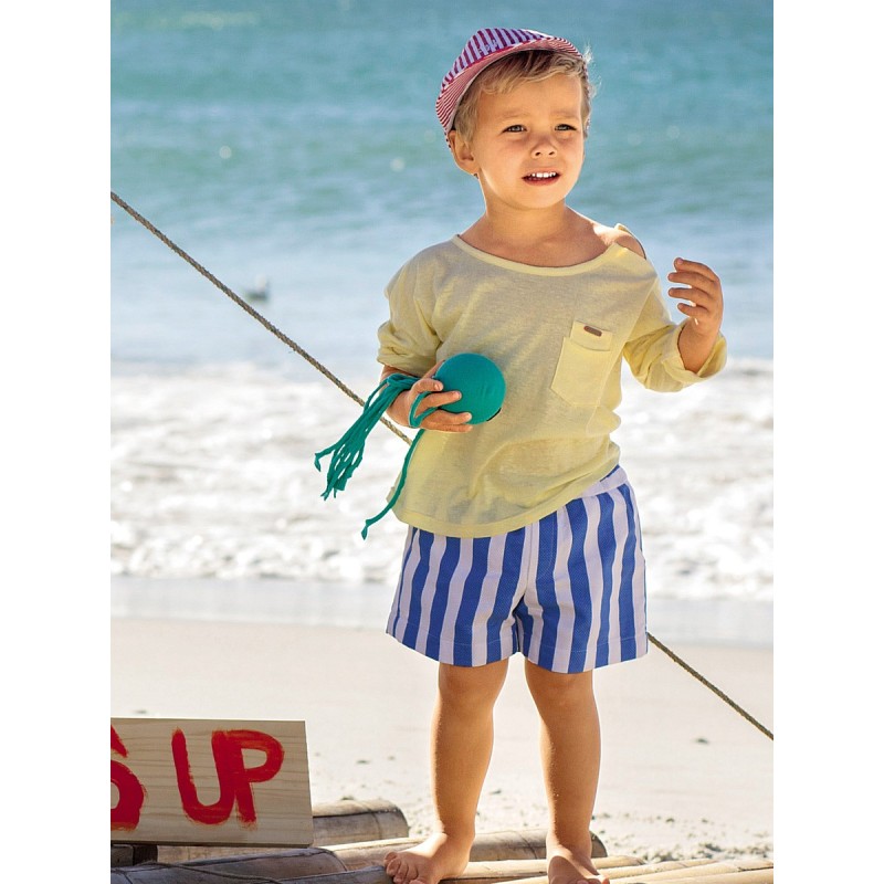 Pattern Shorts with three...