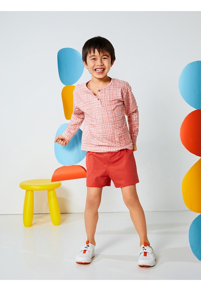 Pattern Short shorts with an elastic waistband (Burda 6/2019, pattern number 130 A)