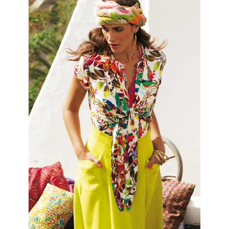 Pattern Knitted blouse with...