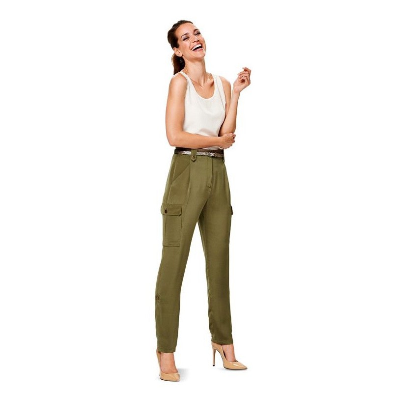 Pattern Pants of a tapered...