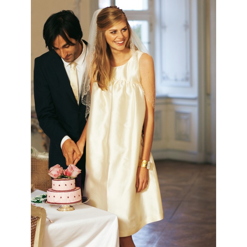 Pattern Wedding dress in...