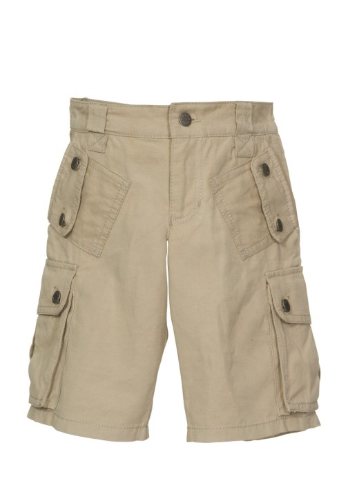 Pattern Bermuda shorts with briefcase pockets (Burda 4/2010, pattern number 131)