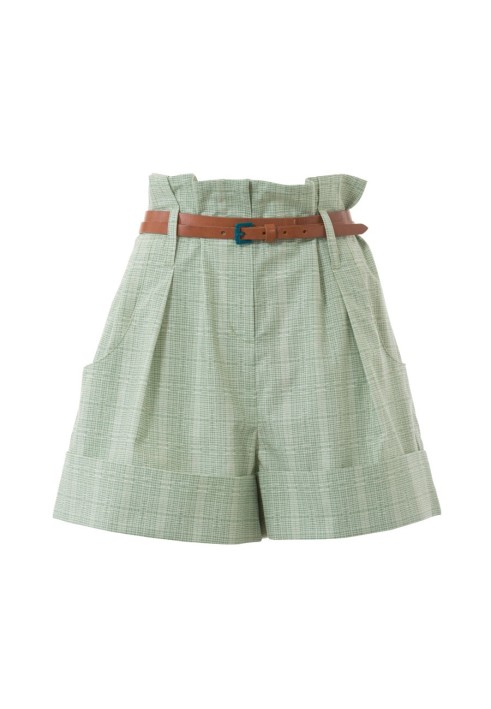 Pattern Shorts with a high waist (Burda 6/2015, pattern number 111 A)