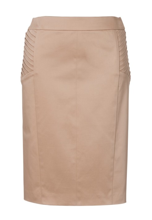 Pattern Pencil skirt with a cut in the back seam (Burda 4/2012, pattern number 135)