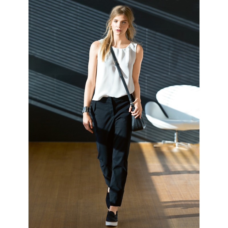 Pattern Narrow trousers...