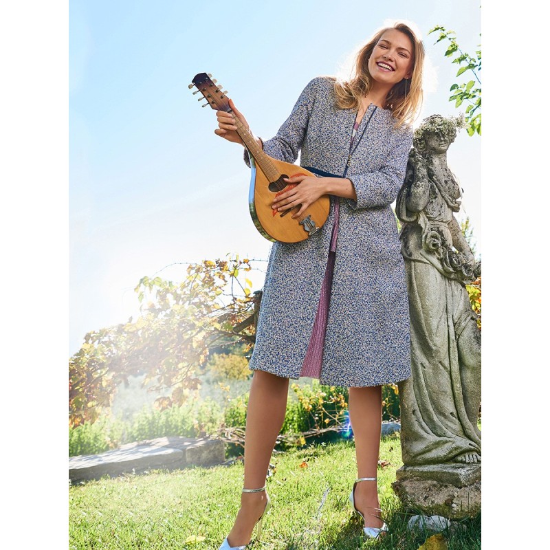 Pattern Cut-off coat with...