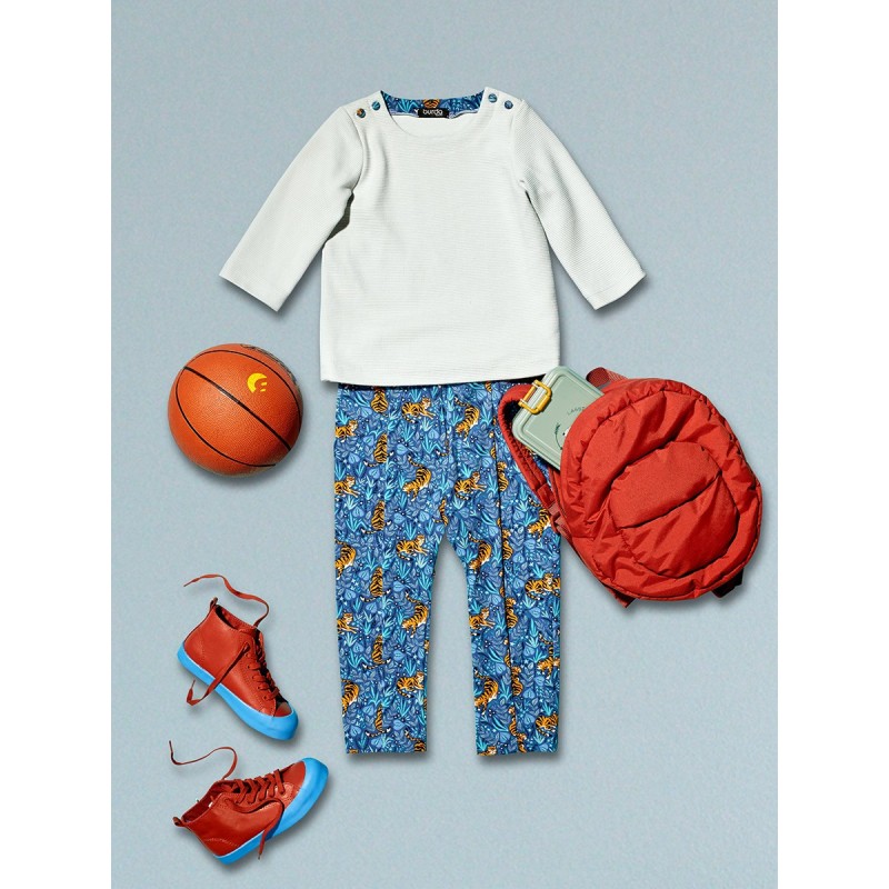 Pattern Knitted trousers...