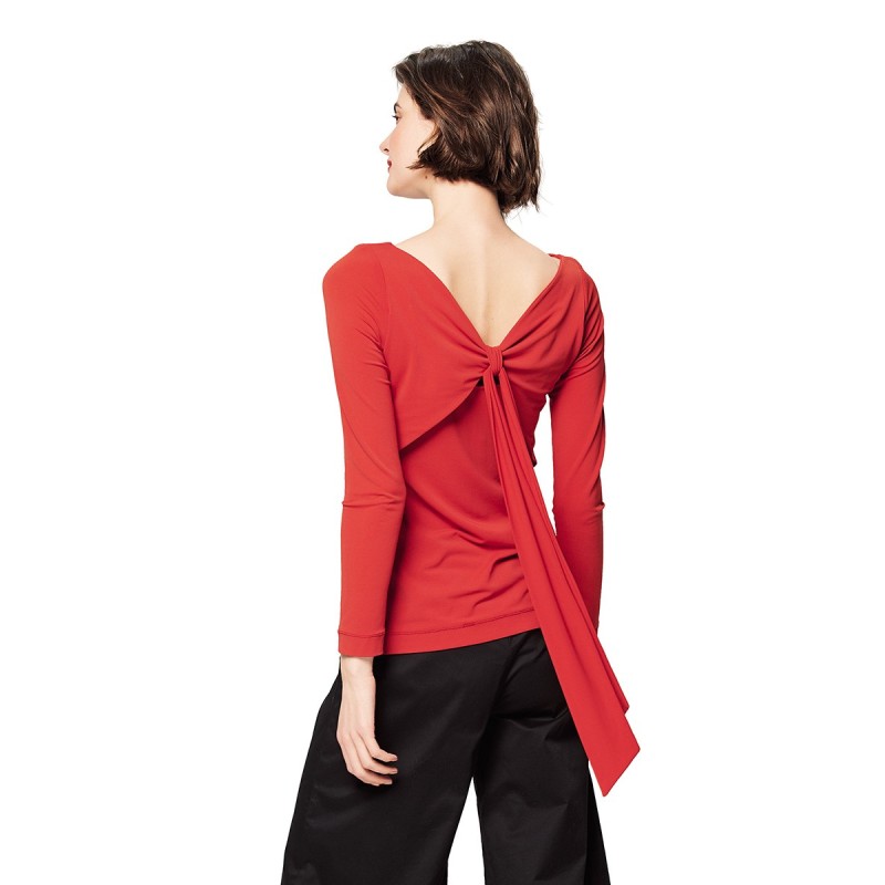 Pattern Pullover of a...