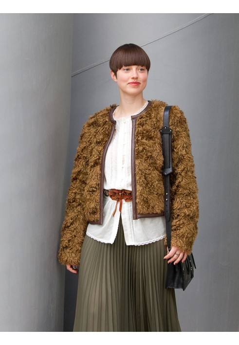 Short faux fur jacket pattern (Burda 8/2012, pattern number 127)