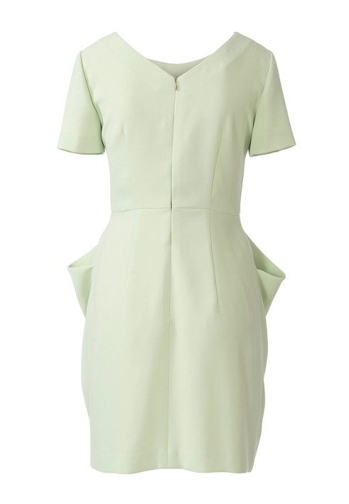 Pattern Dress in a fitted silhouette with flap pockets (Burda 1/2020, pattern number 6224 B)