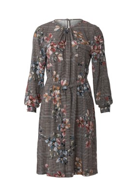 Pattern Dress of a simple cut with a belt (Burda 2/2019, pattern number 6295 B)