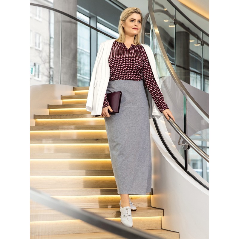 Pattern Knitted skirt on a...