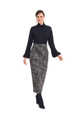 Pattern Simple cut pullover with long sleeves (Burda 2/2018, pattern number 6367 A)