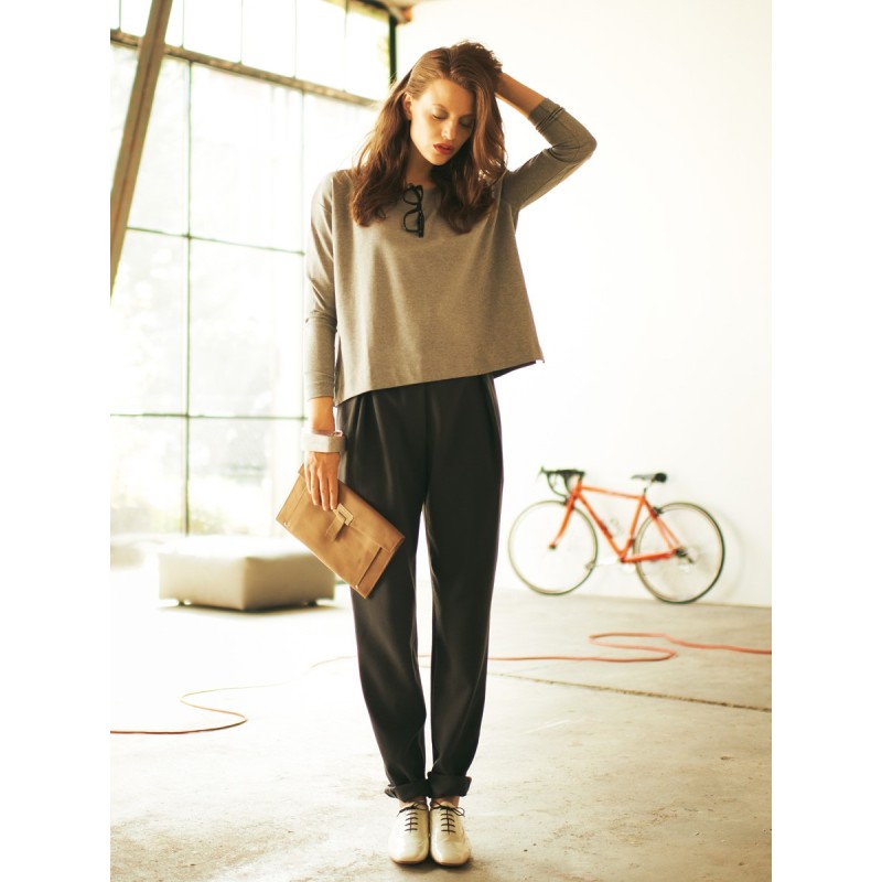 Pattern Pants of a tapered...