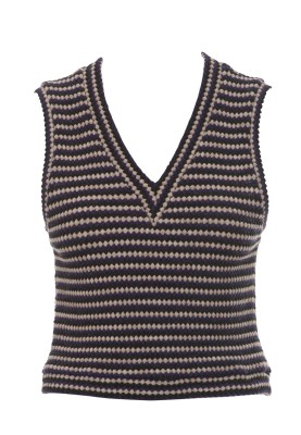 Pattern Vest made of knitted fabric (Burda 8/2012, pattern number 116)