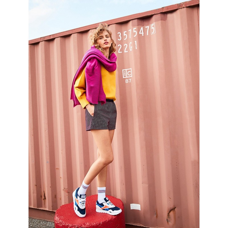 Pattern Short shorts with...