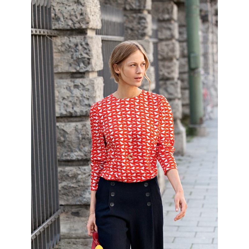 Pattern Blouse of a simple...