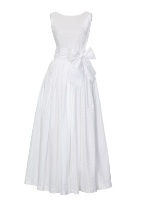 Pattern Wedding dress with a deep neckline on the back (Burda 3/2011, pattern number 109)