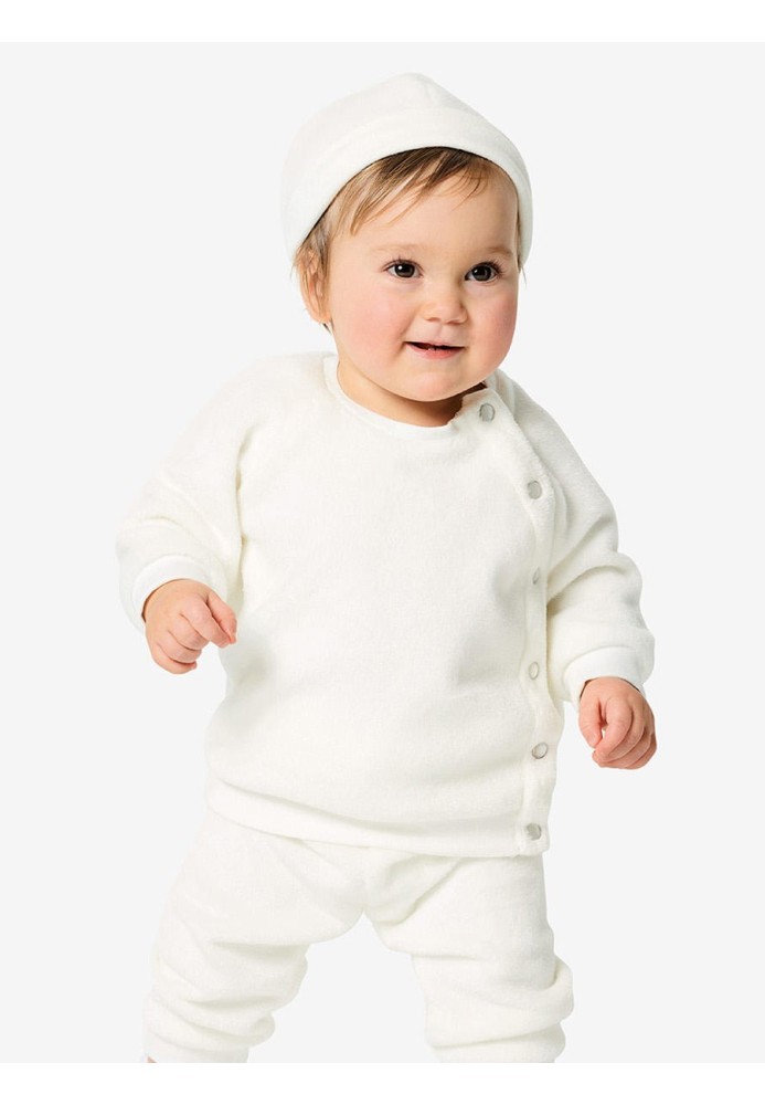 Pattern Raglan pullover with button fastening (Burda 2/2019, pattern number 9315 A)