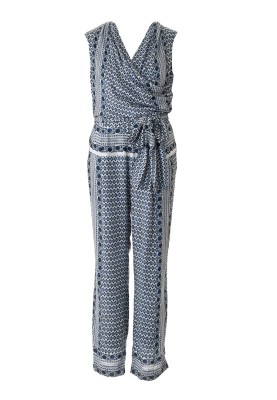 Pattern Overalls with a scent effect and draperies (Burda 4/2016, pattern number 130 A)