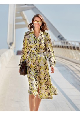 Pattern Shirt dress with belt and side slits (Burda 3/2020, pattern number 113)