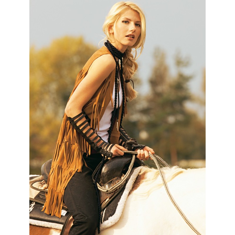 Pattern Suede vest with a...