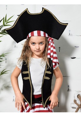 Pattern Pirate Costume and Pirate Girlfriend (Burda 1/2018, pattern number 132)